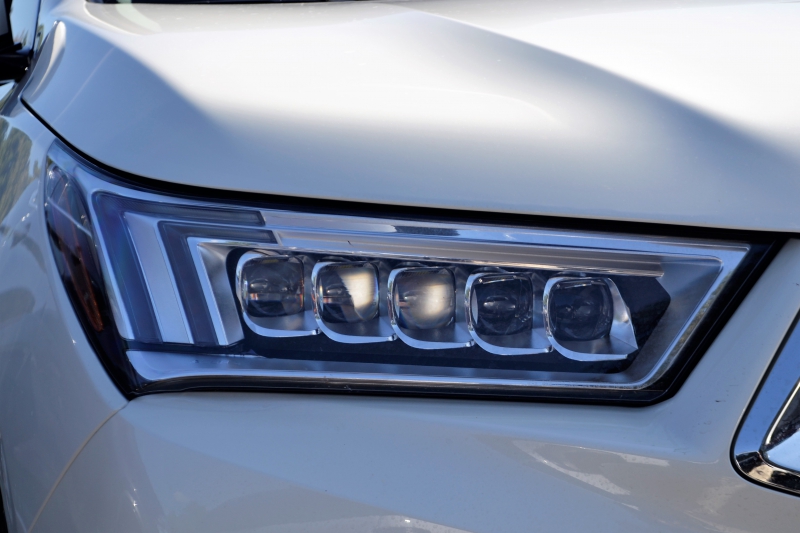 concession-CALLIAN-min_acura-headlamp-2834131